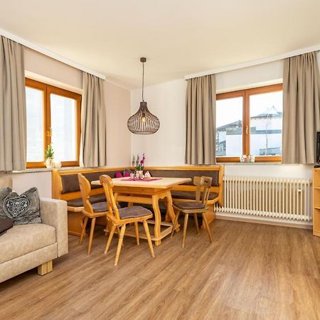 Herzerl-Chalet Appartements Flachau Exteriér fotografie