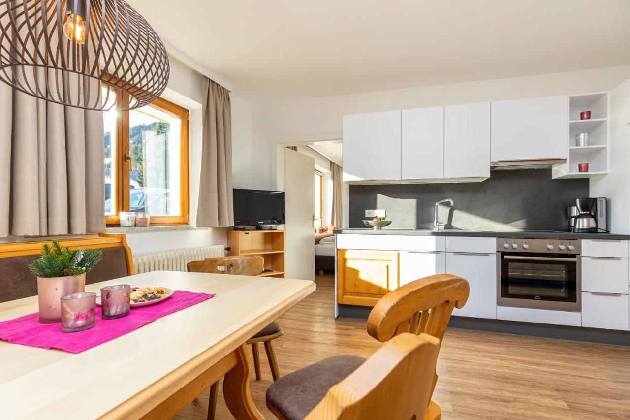 Herzerl-Chalet Appartements Flachau Exteriér fotografie